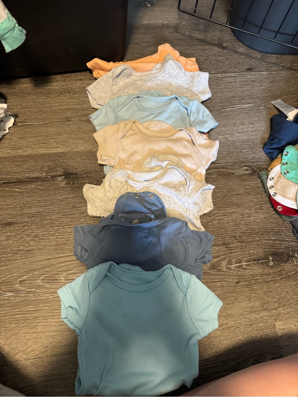 Neutral Multi-Color Baby Onesie Bundle - 7 Pack